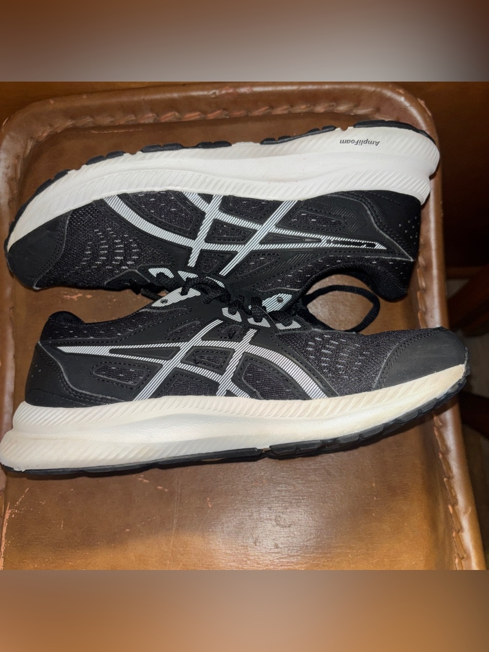 Asics GEL-CONTEND Running Shoes women’s size 7